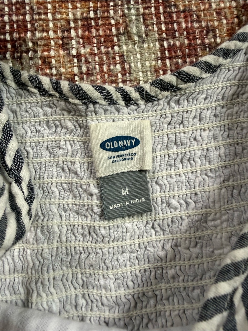 Old Navy Women’s Medium Blue and White Striped Seersucker Summer Dress - Picture 7 of 11